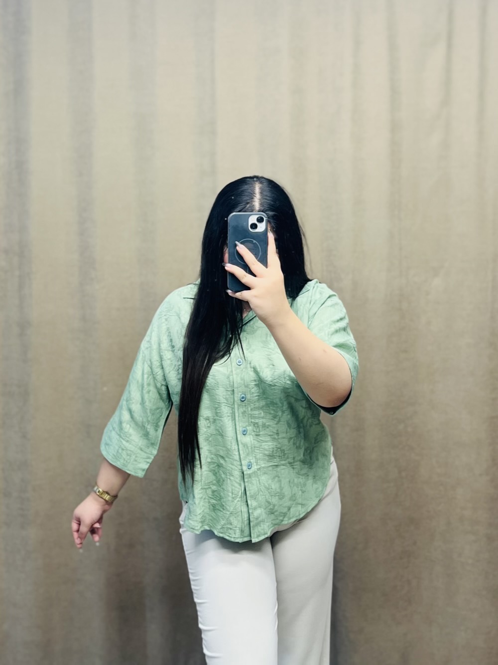 IMG_8654-compressed شومیز گل برجسته سبز زنانه - Image 1
